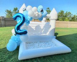 20230826 092910 1693932060 Deluxe Mini White Bounce House